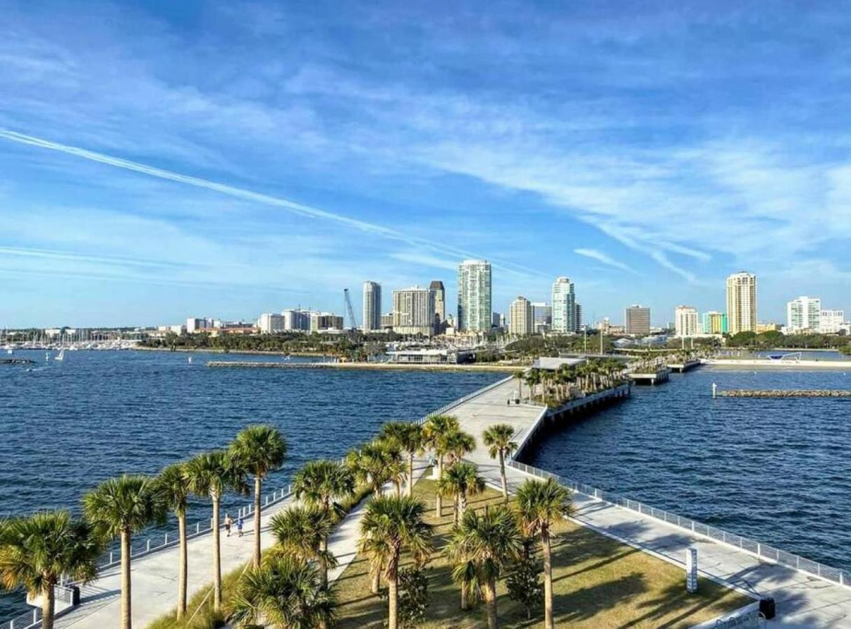 Retro Retreat In Dtsp - Explore The Downtown Area 圣彼得堡 外观 照片