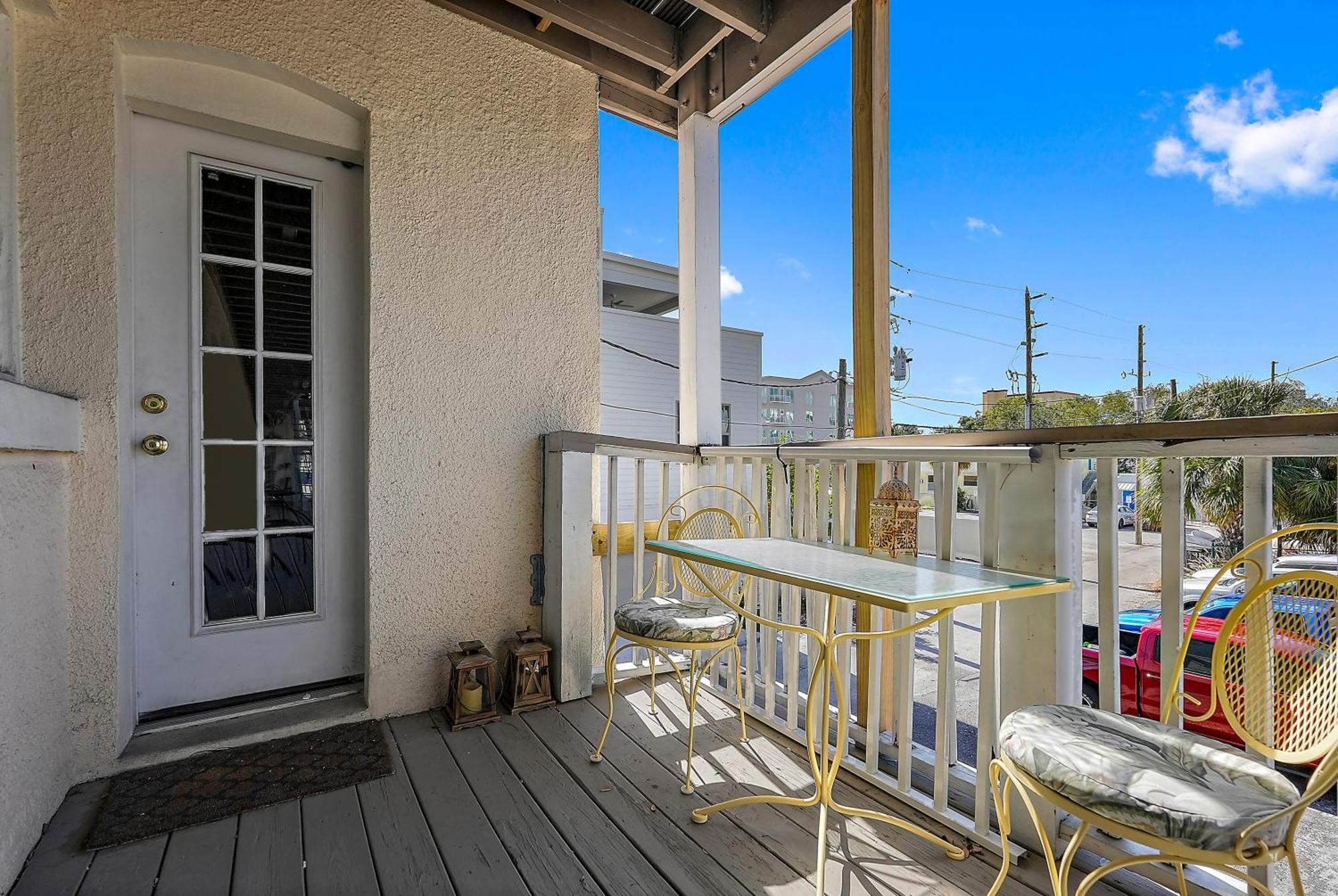 Retro Retreat In Dtsp - Explore The Downtown Area 圣彼得堡 外观 照片